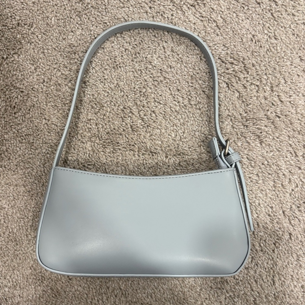 Light blue mini purse🩵 - Picture 2 of 4